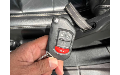 Jeep Wrangler * Sahara * CARFAX * Подгреви * Keyless - автомобили, коли, обяви за нови и употребявани 12