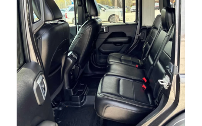 Jeep Wrangler * Sahara * CARFAX * Подгреви * Keyless - автомобили, коли, обяви за нови и употребявани 15