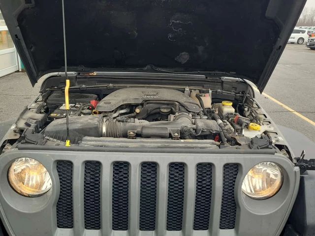 Jeep Wrangler SPORT S/CARFAX/ - автомобили, коли, обяви за нови и употребявани 12
