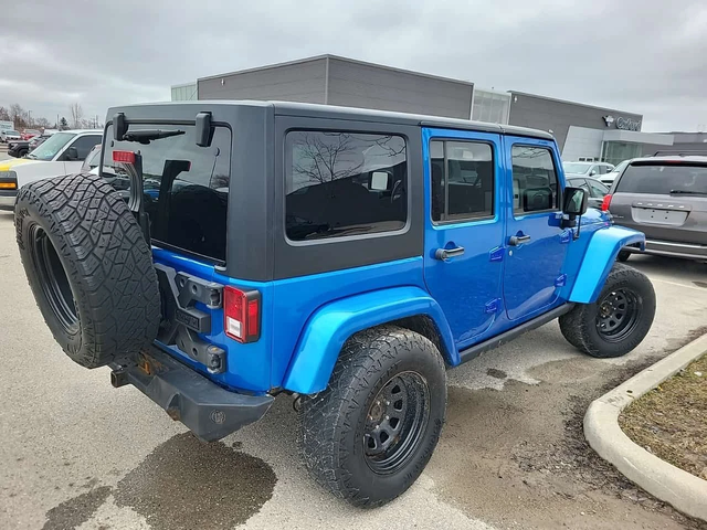 Jeep Wrangler * 4wd 4dr Sahara * CARFAX * БЕЗ ПЪРВОНАЧАЛНА ВНОСК - автомобили, коли, обяви за нови и употребявани 2