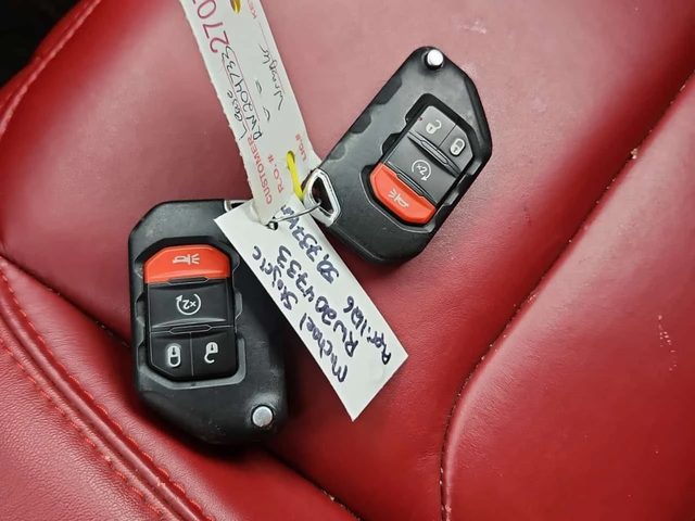 Jeep Wrangler RUBICON 392 * CARFAX * One owner * Без инциденти * - автомобили, коли, обяви за нови и употребявани 10