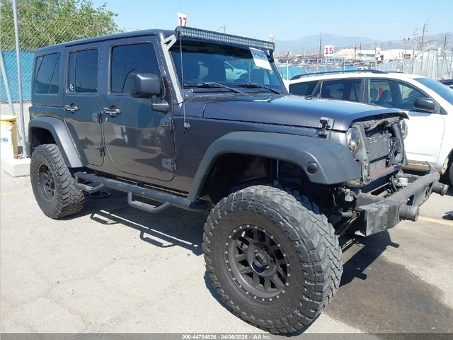 Jeep Wrangler UNLIMITED SPORT 4X4 - автомобили, коли, обяви за нови и употребявани 0