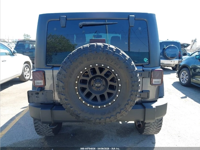 Jeep Wrangler UNLIMITED SPORT 4X4 - автомобили, коли, обяви за нови и употребявани 4