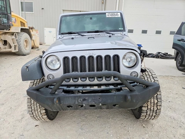 Jeep Wrangler UNLIMITED RUBICON - автомобили, коли, обяви за нови и употребявани 1