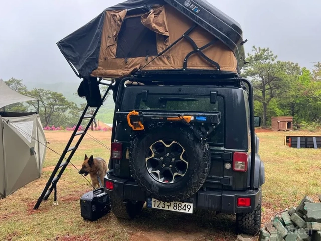 Jeep Wrangler RUBICON | ROOFTOP TENT - автомобили, коли, обяви за нови и употребявани 12