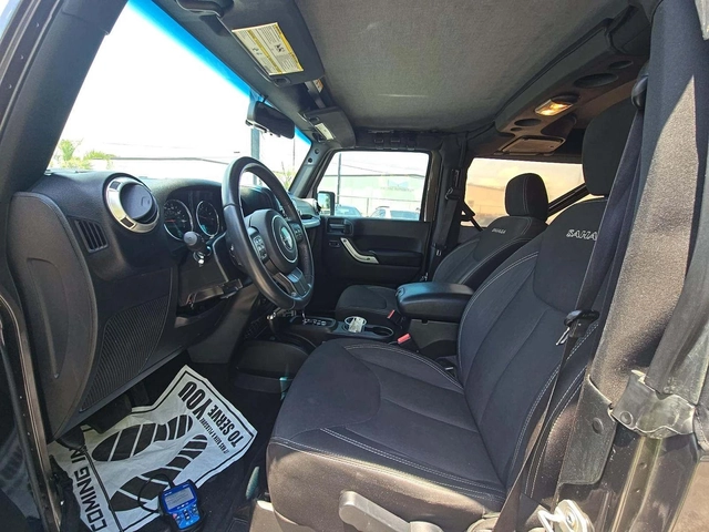 Jeep Wrangler SAHARA - автомобили, коли, обяви за нови и употребявани 6