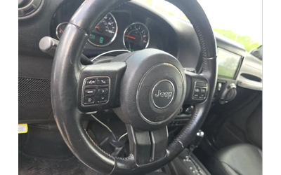 Jeep Wrangler Unlimited Sport - автомобили, коли, обяви за нови и употребявани 8