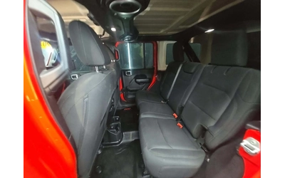 Jeep Wrangler Unlimited Sport S - автомобили, коли, обяви за нови и употребявани 12