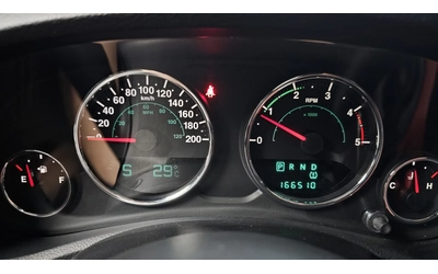 Jeep Wrangler SAHARA | ПОДГРЕВИ | КАМЕРА | НОВИ ГУМИ - автомобили, коли, обяви за нови и употребявани 15
