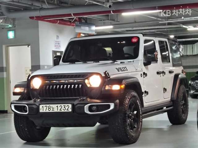 Jeep Wrangler SPORT WILLYS EDITION * КРАЙНА ЦЕНА* - автомобили, коли, обяви за нови и употребявани 0