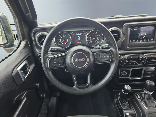 Jeep Wrangler Sport 4x4 * NO ACCIDENTS / 1 OWNER / LOW KM / AUTO 4x4 - автомобили, коли, обяви за нови и употребявани 9