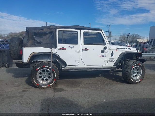 Jeep WRANGLER UNLIMITED 3.6L V-6 DOHC, VVT, 285HP 4X4 Drive - автомобили, коли, обяви за нови и употребявани 12