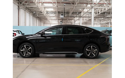 jmev-eveasy-limo-blk-165-kw-221-k-s-lux - 4
