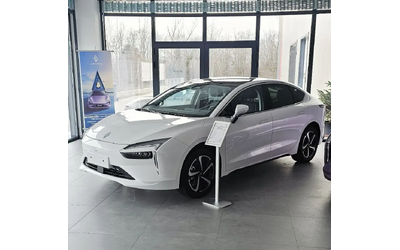 jmev-eveasy-wht-165-kw-221-k-s-lux - 0