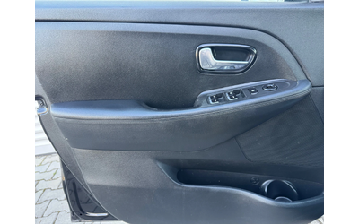 Kia Carens 1, 7crdi 116ps, 6ck., евро5b, клима, мулти, темпо - автомобили, коли, обяви за нови и употребявани 15