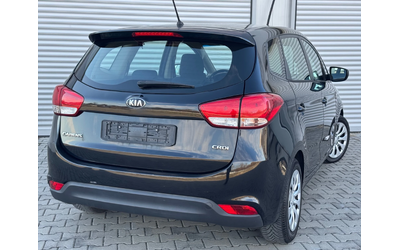 kia-carens - 4