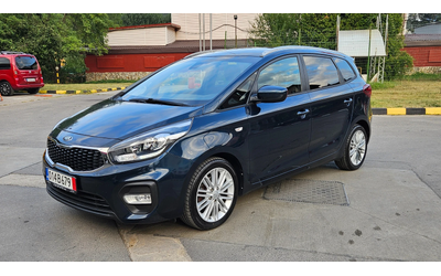 kia-carens - 1