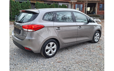 kia-carens - 3