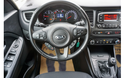 kia-carens - 5