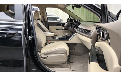 Kia Carnival 4th Generation 9-seater Prestige - автомобили, коли, обяви за нови и употребявани 10