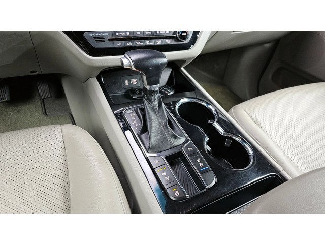 Kia Carnival The New 9-seater Prestige - автомобили, коли, обяви за нови и употребявани 8