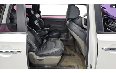 Kia Carnival All New 9-seater Luxury - автомобили, коли, обяви за нови и употребявани 12