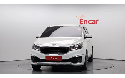 kia-carnival - 2