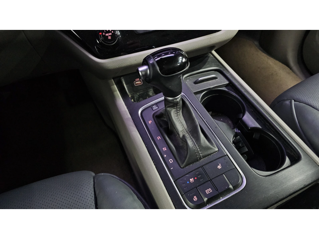 Kia Carnival All New 9-seater Luxury - автомобили, коли, обяви за нови и употребявани 9