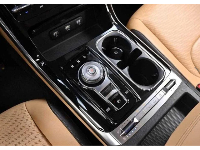 Kia Carnival 7-Seater Noblesse  * НАЙ-ДОБРА ЦЕНА В БЪЛГАРИЯ* - автомобили, коли, обяви за нови и употребявани 8