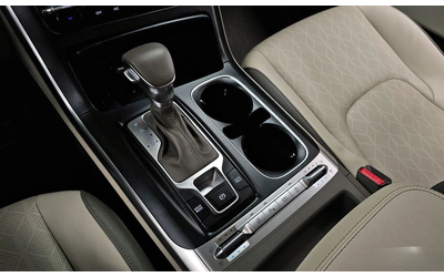 Kia Carnival - автомобили, коли, обяви за нови и употребявани 8