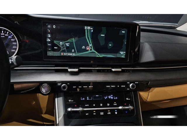 Kia Carnival - автомобили, коли, обяви за нови и употребявани 13