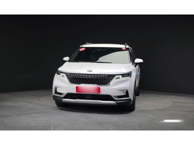 Kia Carnival - автомобили, коли, обяви за нови и употребявани 2