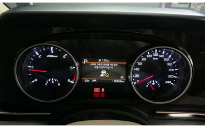 Kia Carnival - автомобили, коли, обяви за нови и употребявани 7