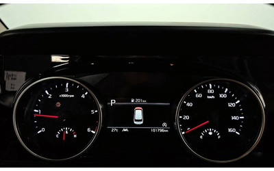 Kia Carnival - автомобили, коли, обяви за нови и употребявани 7