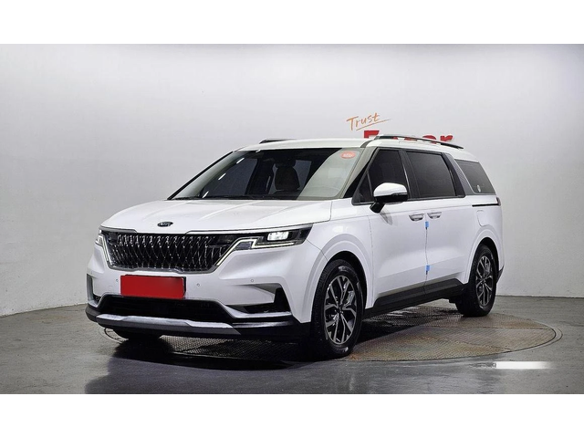 Kia Carnival - автомобили, коли, обяви за нови и употребявани 0