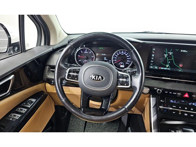 Kia Carnival - автомобили, коли, обяви за нови и употребявани 13