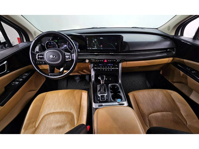 Kia Carnival - автомобили, коли, обяви за нови и употребявани 6