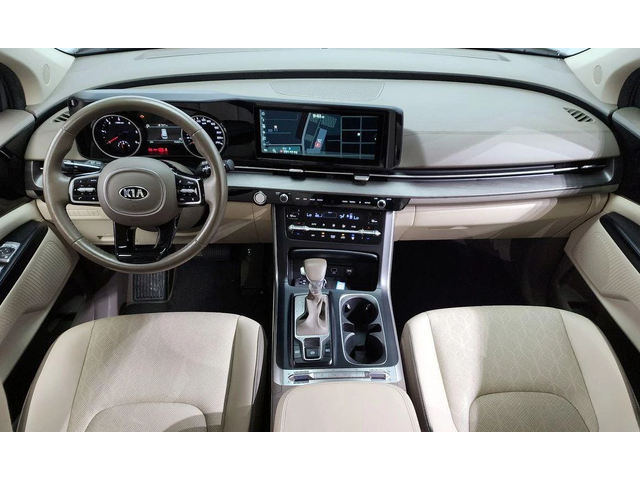 Kia Carnival - автомобили, коли, обяви за нови и употребявани 6