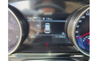 Kia Carnival - автомобили, коли, обяви за нови и употребявани 10