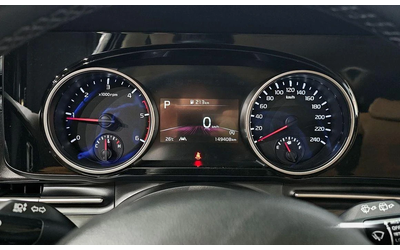 Kia Carnival - автомобили, коли, обяви за нови и употребявани 7