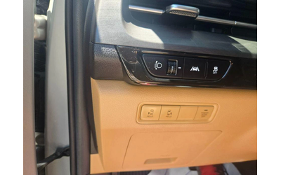 Kia Carnival - автомобили, коли, обяви за нови и употребявани 10