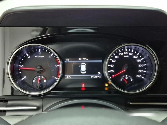 Kia Carnival - автомобили, коли, обяви за нови и употребявани 5