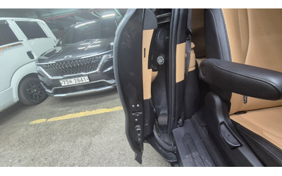 KIA Carnival - автомобили, коли, обяви за нови и употребявани 18