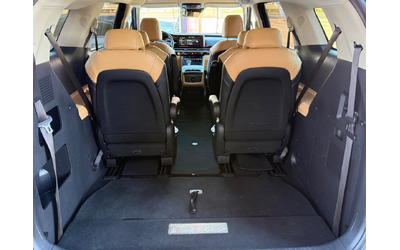 KIA Carnival - автомобили, коли, обяви за нови и употребявани 29