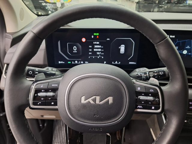 Kia Carnival 2.2 Diesel 9 Места autogeorge.com - автомобили, коли, обяви за нови и употребявани 6