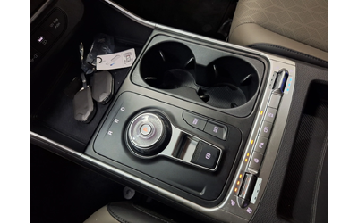 Kia Carnival 2.2 Diesel 9 Места autogeorge.com - автомобили, коли, обяви за нови и употребявани 8