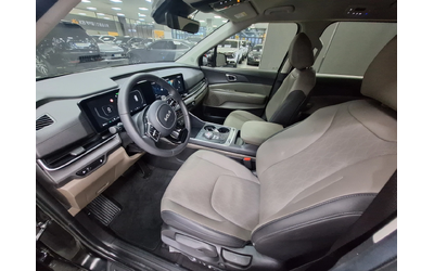 Kia Carnival 2.2 Diesel 9 Места autogeorge.com - автомобили, коли, обяви за нови и употребявани 9