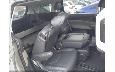 Kia Carnival MPV HYBRID EX - автомобили, коли, обяви за нови и употребявани 9