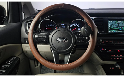 Kia Carnival 9-Seater Prestige - автомобили, коли, обяви за нови и употребявани 11