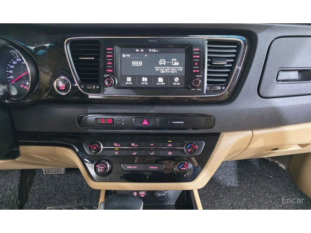 Kia Carnival * PRESTIGE* FULL* 3.3* - автомобили, коли, обяви за нови и употребявани 10